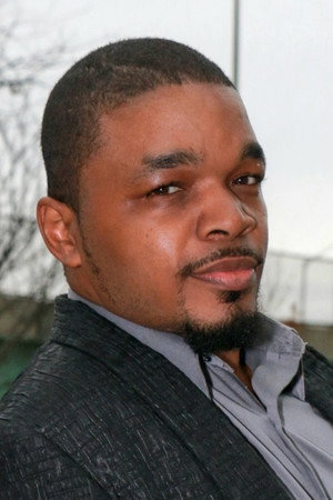 Ephraim Benton profil kép