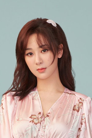杨紫 profil kép