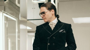 Becoming Karl Lagerfeld kép