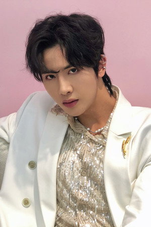 王俊哲 profil kép