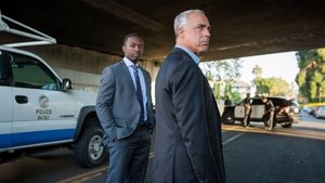 Harry Bosch - A nyomozó 3. évad Ep.1 Oszlik a köd