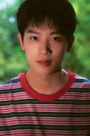 张炯敏 profil kép