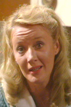 Jennifer Hilary profil kép
