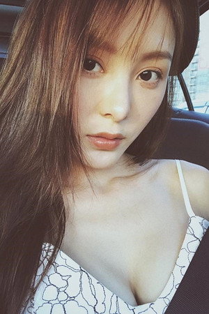何佩瑜 profil kép
