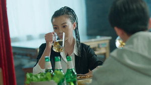 玫瑰丛生 1. évad Ep.10 10. epizód