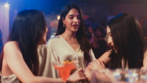 รักขบวนนี้หัวใจเกือบวาย kép