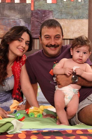 Yahşi Cazibe 2. évad (2011-09-03) poszter