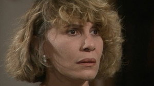 Rainha da Sucata 1. évad Ep.76 76. epizód