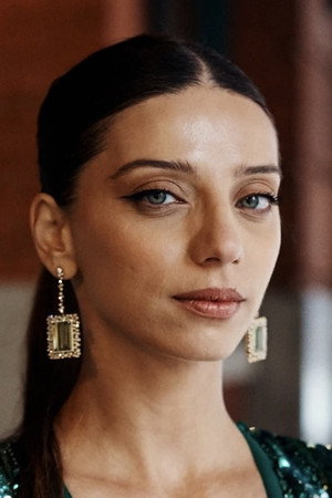 Angela Sarafyan profil kép