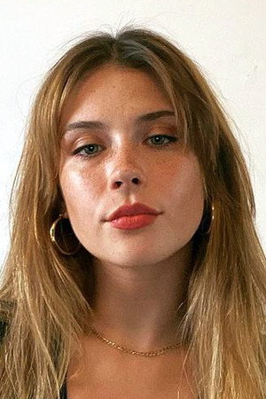 Mia Tomlinson profil kép