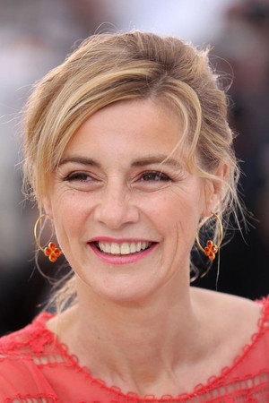Anne Consigny profil kép