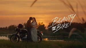 Beauty and the Bike kép