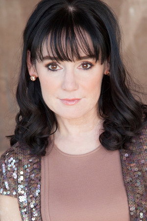 Jill Schoelen profil kép