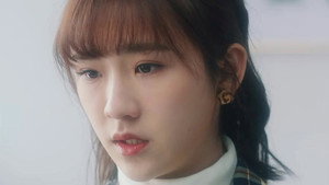 只好背叛地球了 1. évad Ep.9 9. epizód