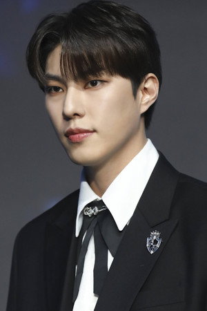 신명성 profil kép