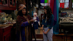 The Haunted Hathaways 1. évad Ep.26 26. epizód