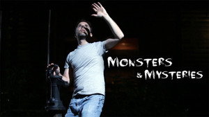Monsters and Mysteries in America kép
