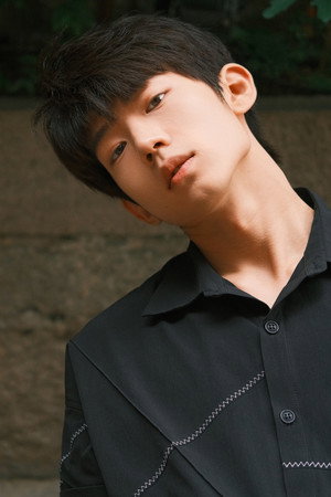 吴俊霆 profil kép