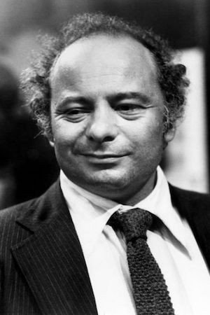 Burt Young profil kép