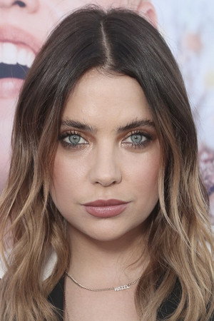 Ashley Benson profil kép