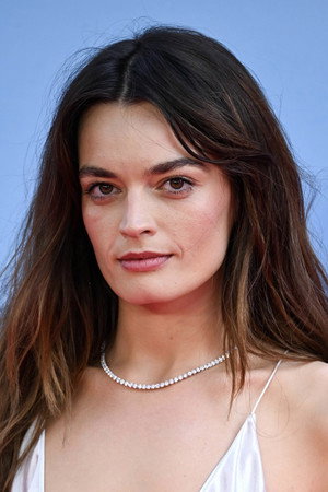 Emma Mackey profil kép