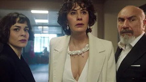 Adım Farah 1. évad Ep.21 21. epizód