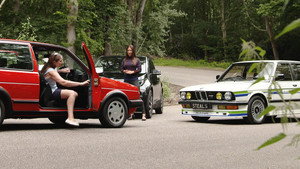 Modern Wheels or Classic Steals 1. évad Ep.6 6. epizód