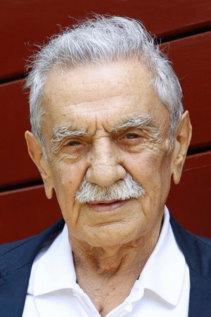 Aydemir Akbaş profil kép