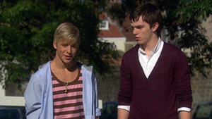 Skins 2. évad Ep.1 1. epizód