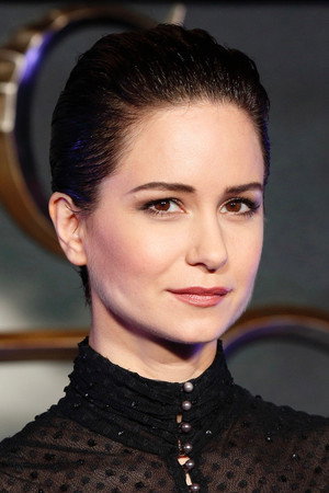 Katherine Waterston profil kép