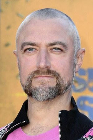 Sean Gunn profil kép