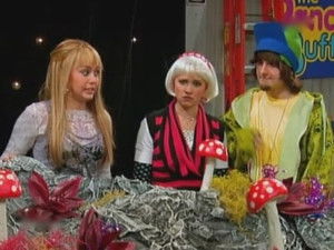 Hannah Montana 2. évad Ep.25 Hannah az utcán, gyémántokkal