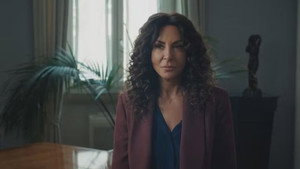 A testa alta - Il coraggio di una donna 1. évad Ep.1 1. epizód