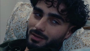 Roomies 1. évad Ep.24 24. epizód