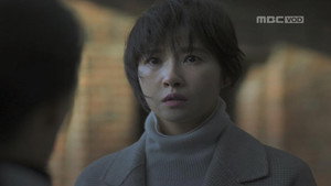 붉은 달 푸른 해 1. évad Ep.9 9. epizód