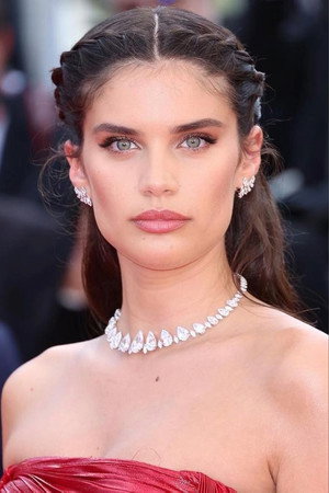 Sara Sampaio profil kép
