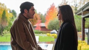 Bambaşka Biri 1. évad Ep.13 13. epizód