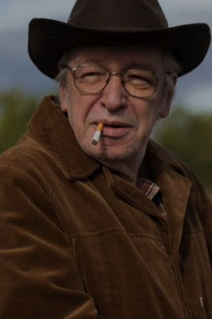 Olavo de Carvalho profil kép