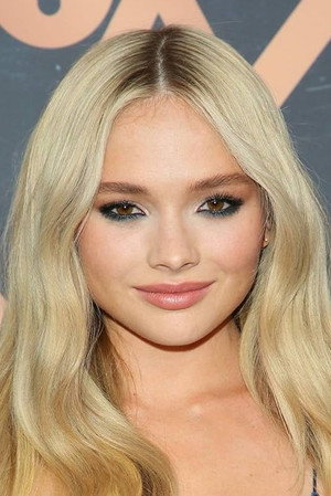 Natalie Alyn Lind profil kép