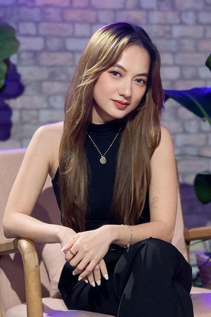 Xuân Nghi profil kép