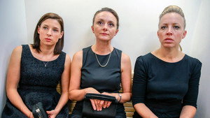 Luxusfeleségek 1. évad Ep.10 10. epizód