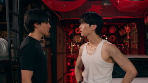 เขาจ้างให้ผมจีบนักฆ่า kép