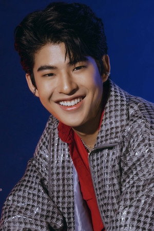 ภาคิน คุณาอนุวิทย์ profil kép