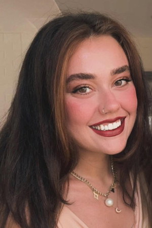 Elifnaz Öngören profil kép