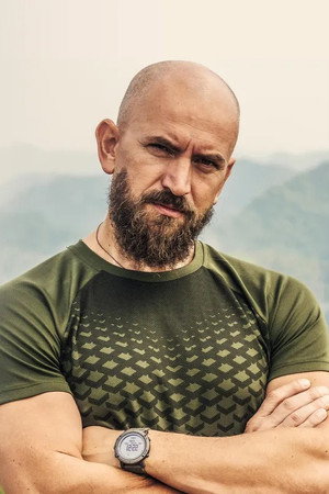 Ciężarówką przez Wietnam 1. évad (2019-02-19) poszter