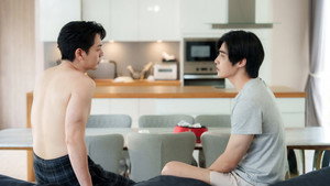 รักแห่งสีลม 1. évad Ep.9 9. epizód