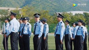 学警旋风 kép