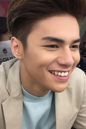 Ronnie Alonte profil kép