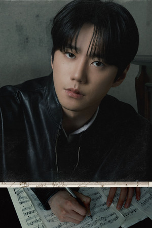 포핸즈 poszter