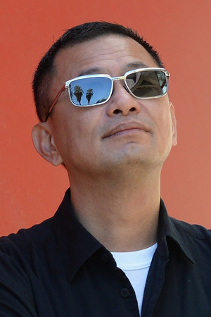 王家衛 profil kép